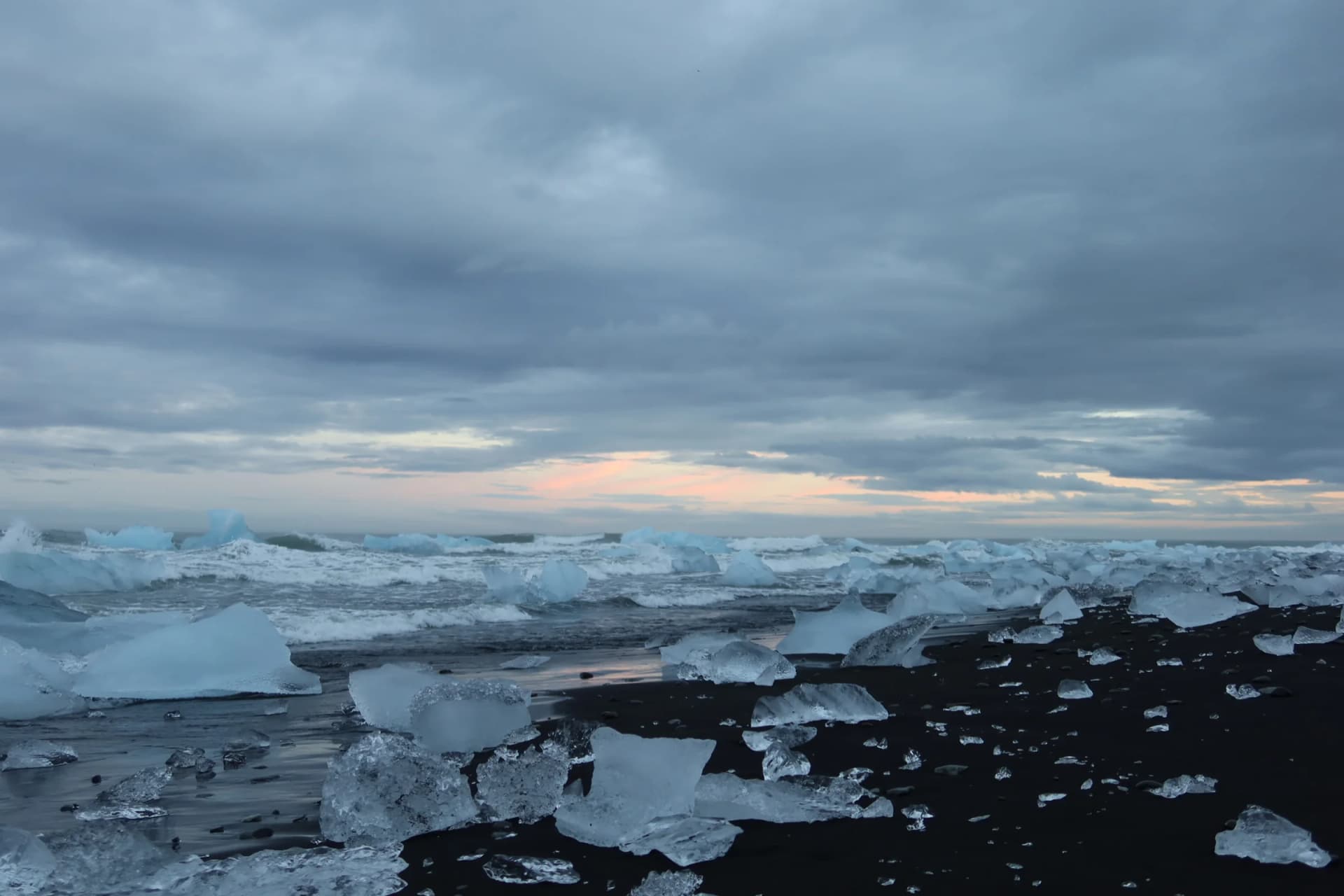 Исландия: лед и пламя – Keflavik, Iceland – photo 3