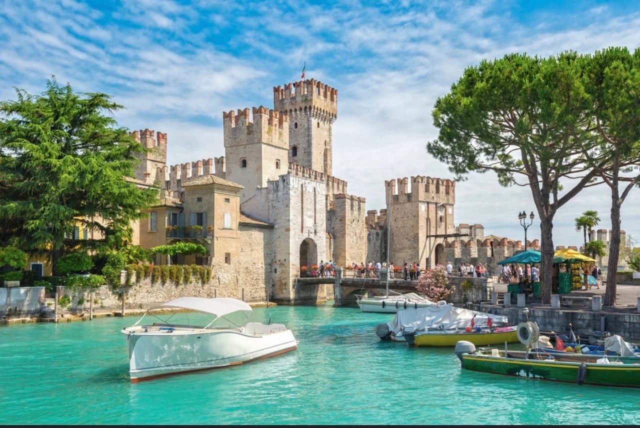 Озеро Гарда — Сирмионе, прогулка на лодке и термы – Sirmione, Italy