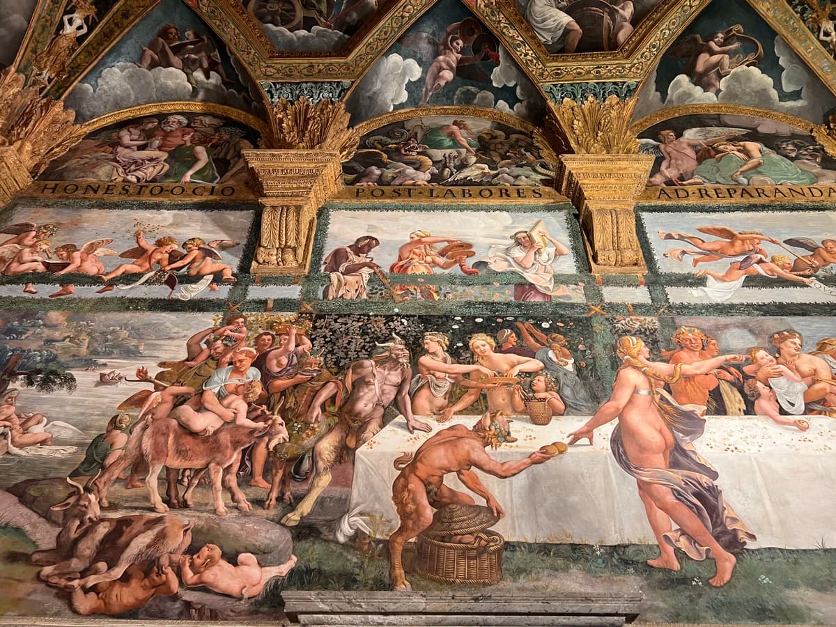 Мантуя и Палаццо Те: иллюзии, страсти и мифы – Mantua, Italy